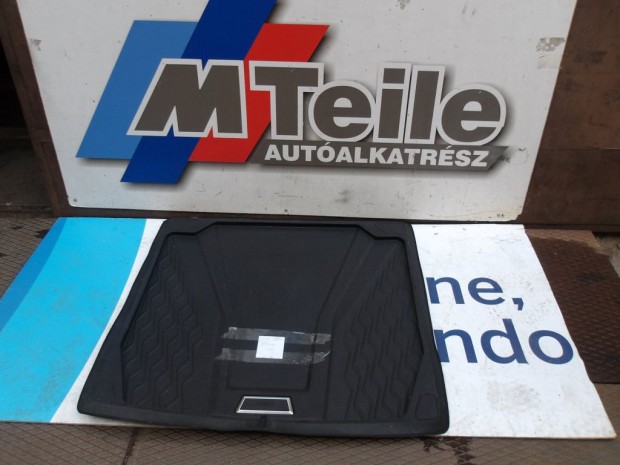 [GYRI JSZER] BMW CSOMAGTR TLCA G06/F96 X6